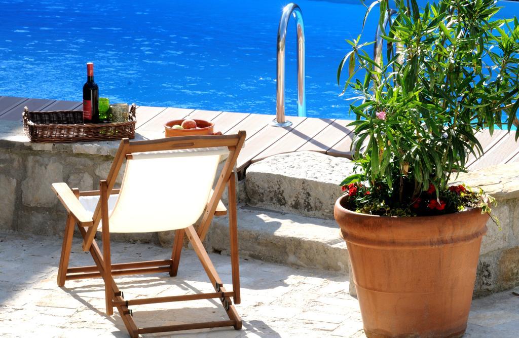 Holiday Homes Poli Svetega Antona Gračišće Екстериор снимка