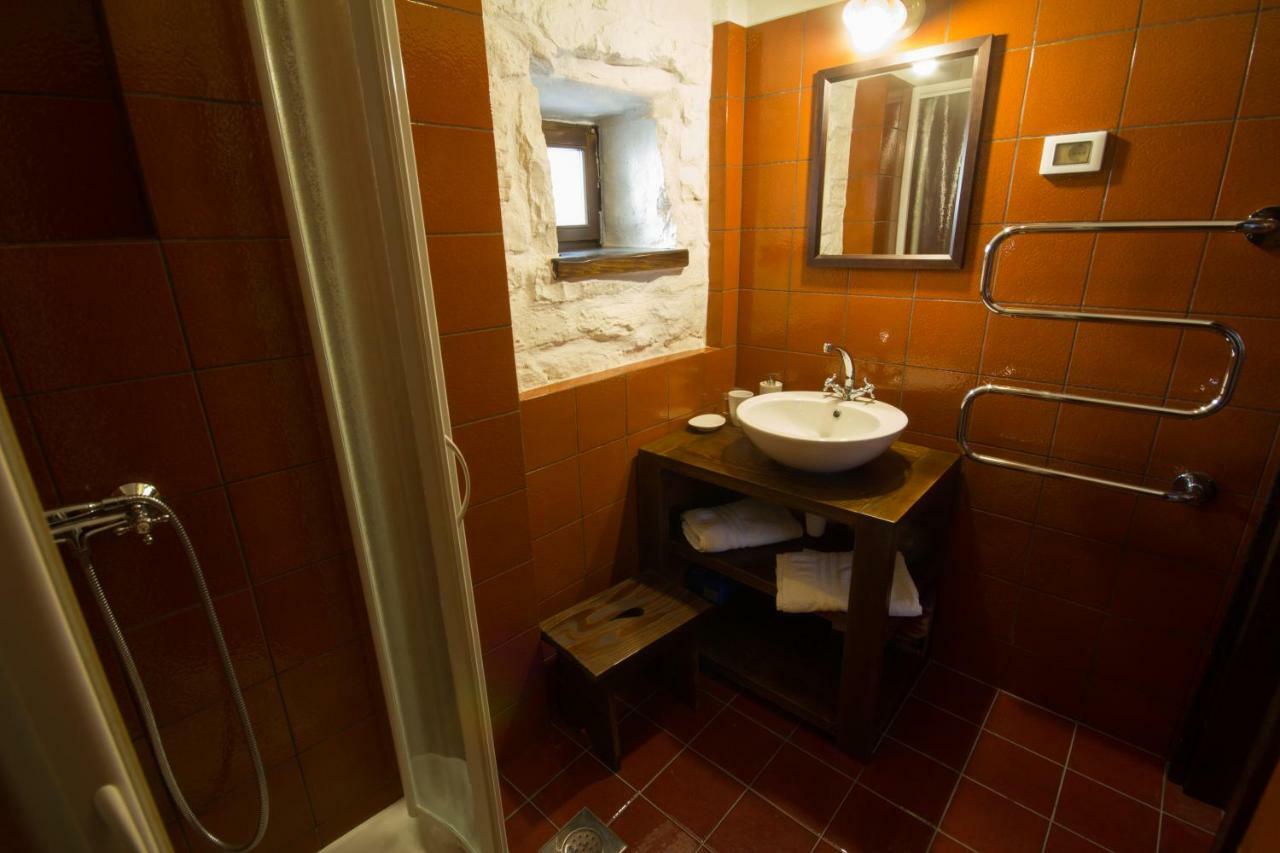 Holiday Homes Poli Svetega Antona Gračišće Екстериор снимка